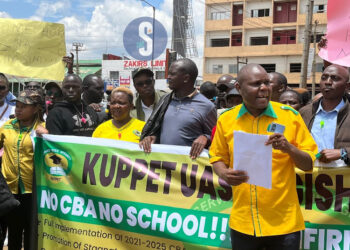 Kuppet teachers take to Eldoret streets as strike begins